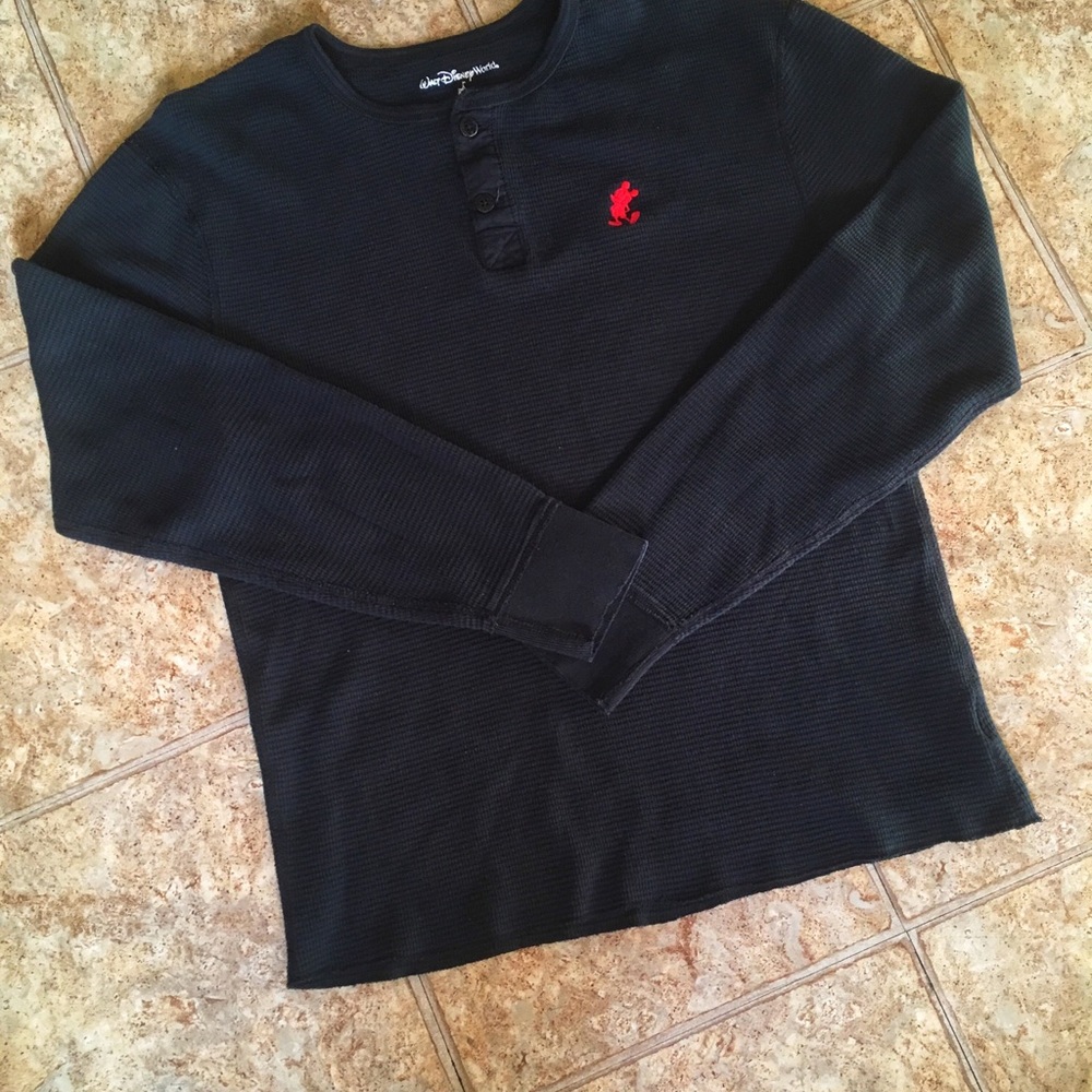 Disney Black longsleeve shirt